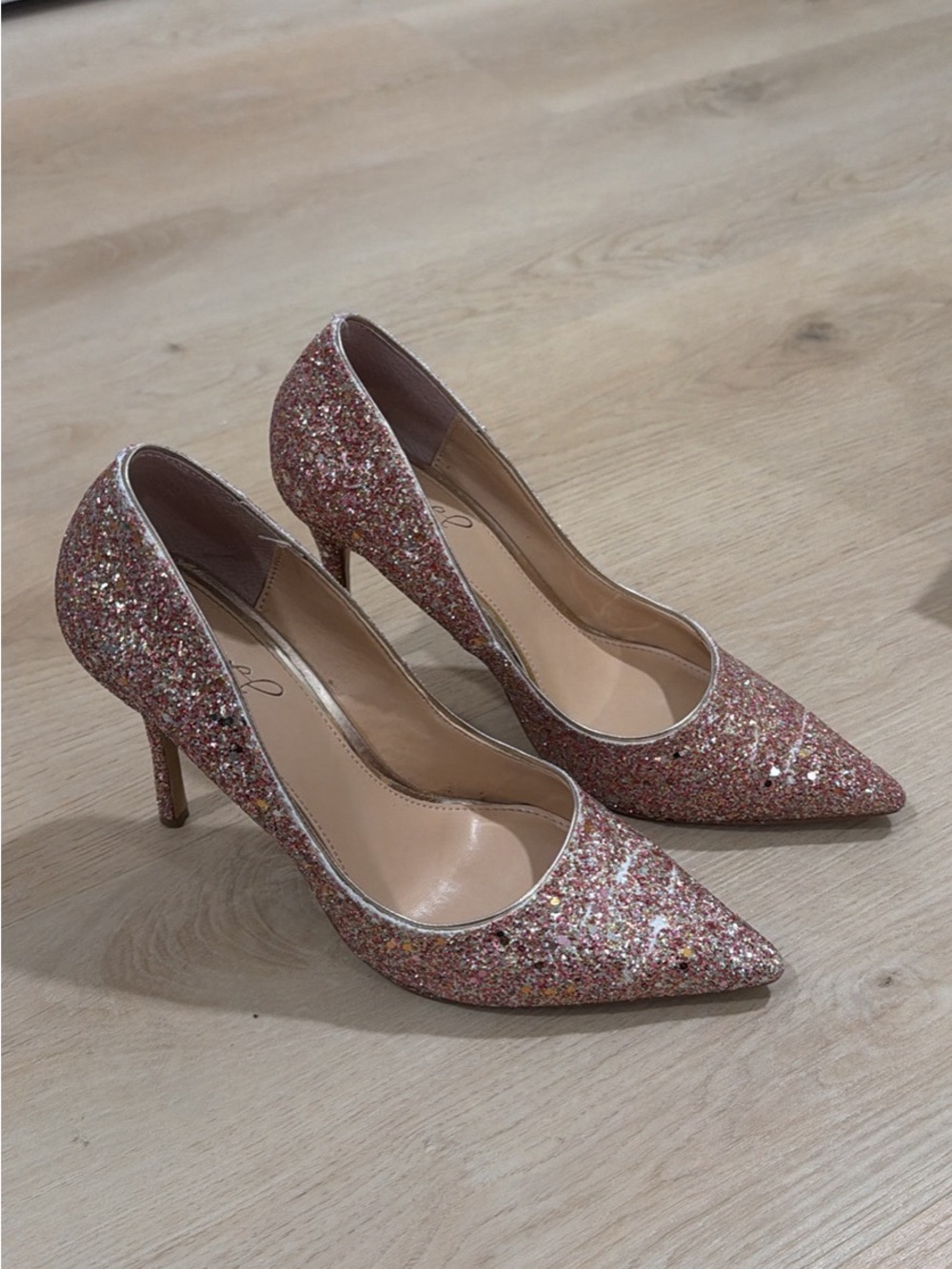 Jewel Badgley Mischka Rose Gold Glitter Pointed-Toe Pumps